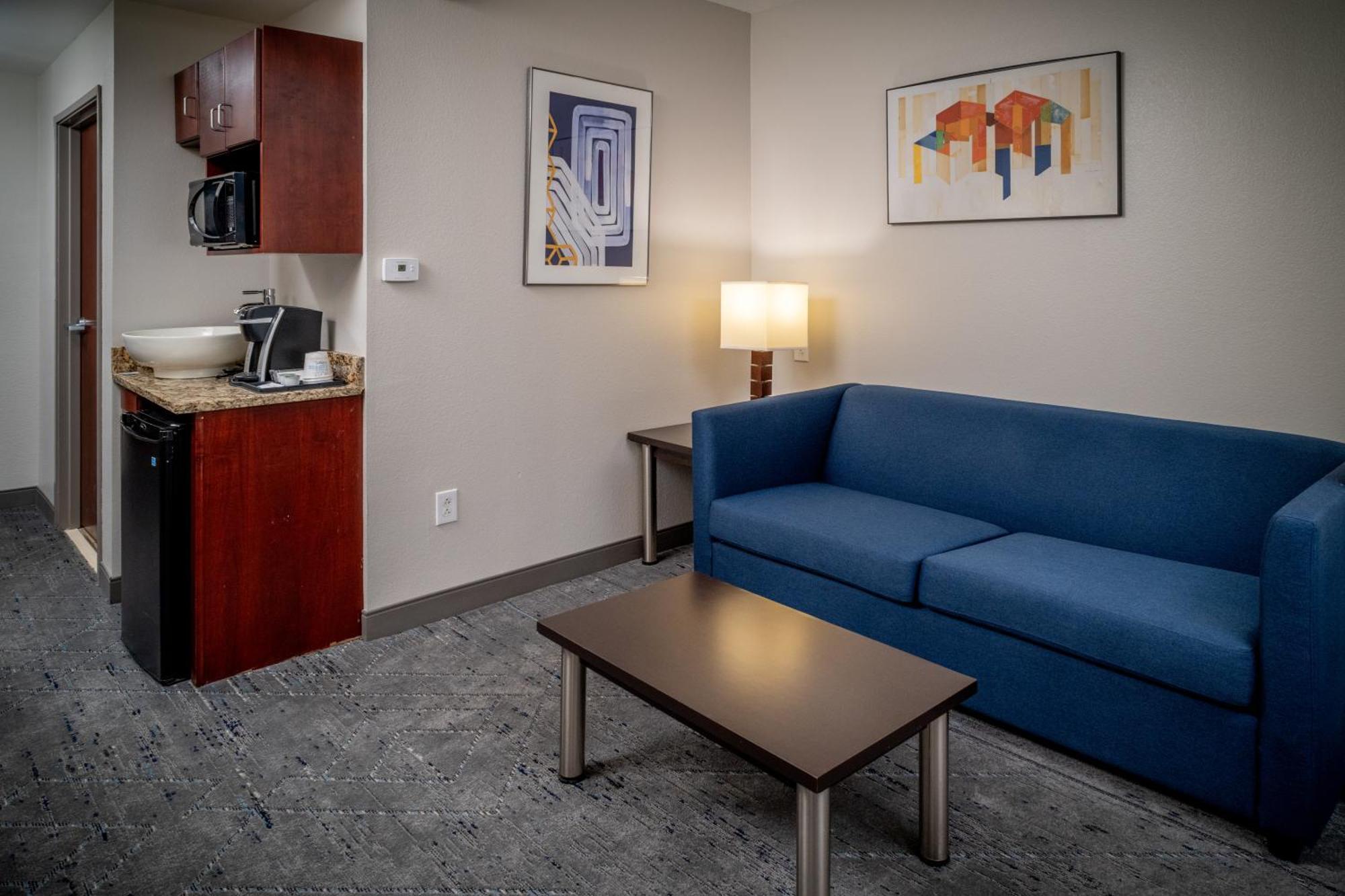 Holiday Inn Express & Suites Cross Lanes By Ihg Extérieur photo